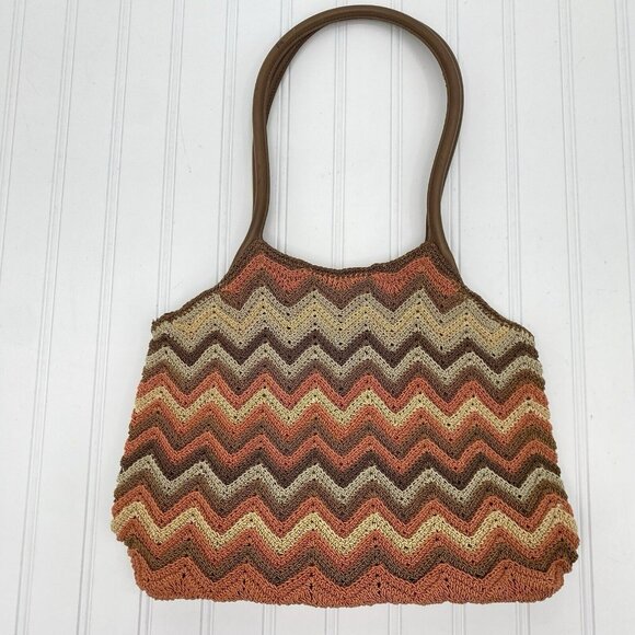 Nine West Crochet Woven Shoulder Handbag Purse Snap Closure‎ Pockets Chevron - Picture 1 of 6